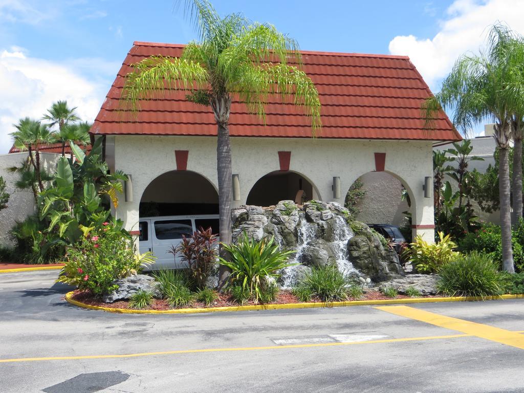 Maingate Lakeside Resort Four Corners Exterior foto